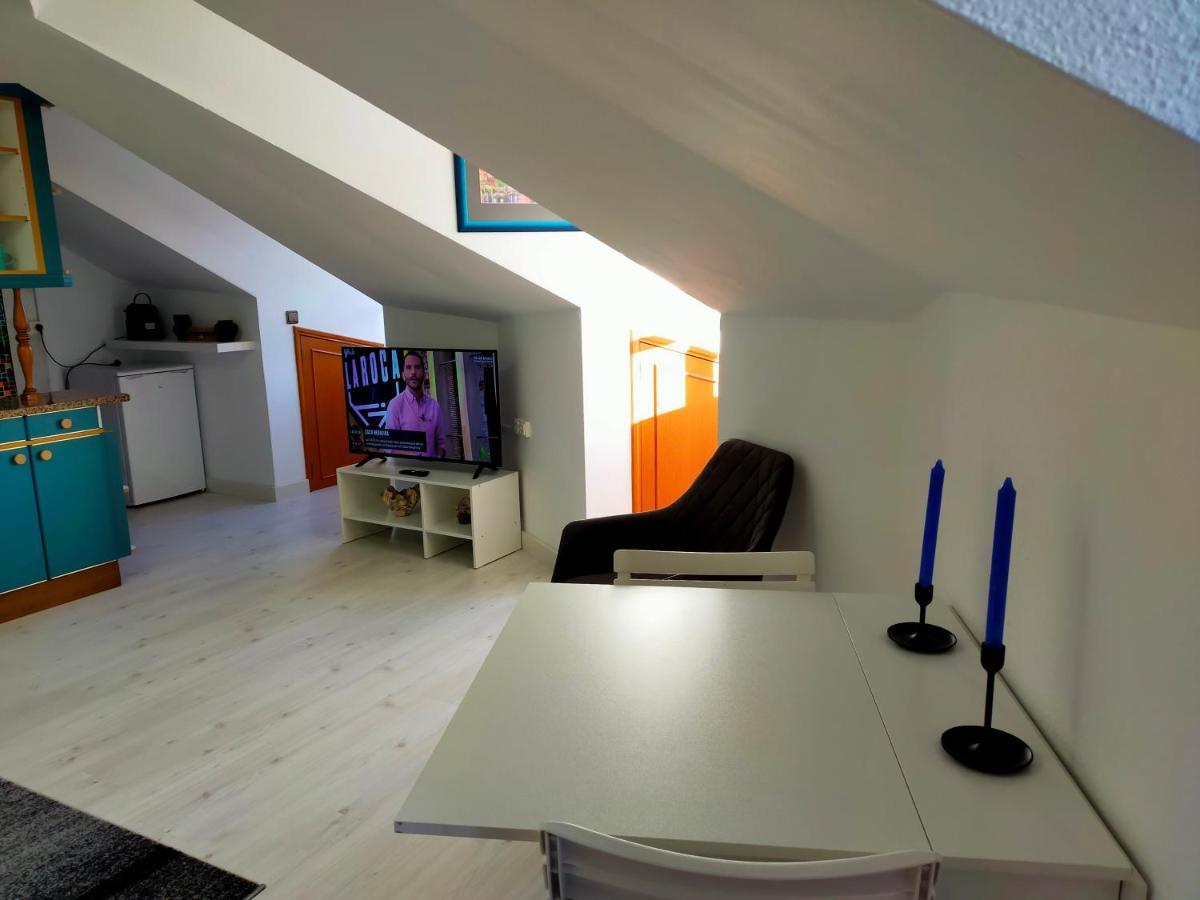 Apartamento En El Casco Antiguo De Ponferrada Eksteriør billede