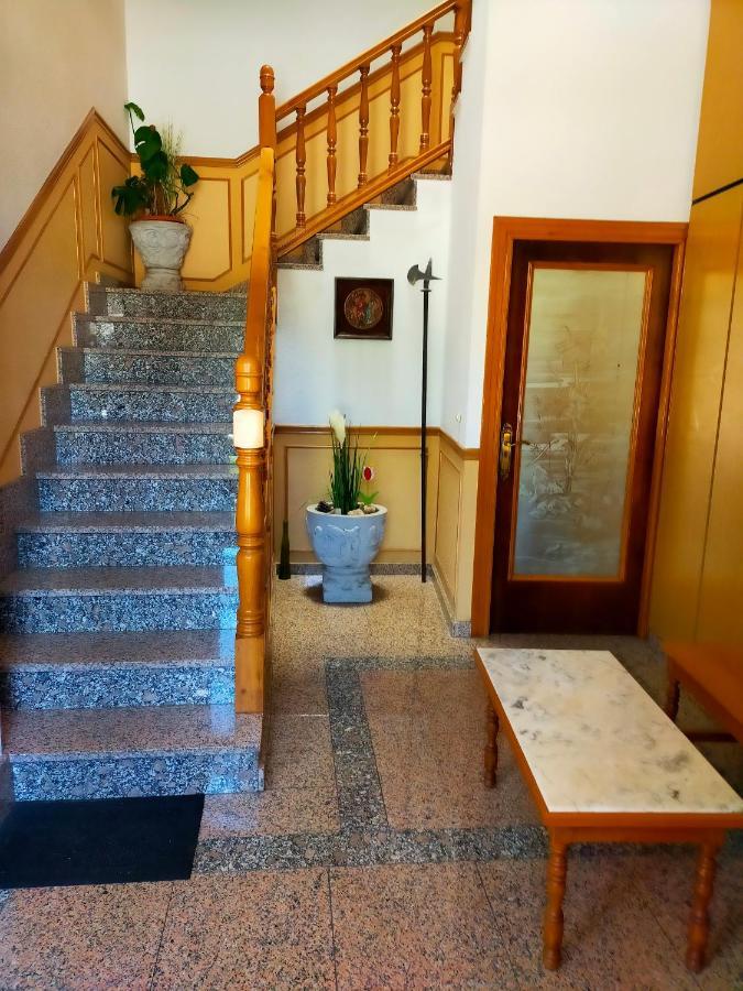 Apartamento En El Casco Antiguo De Ponferrada Eksteriør billede